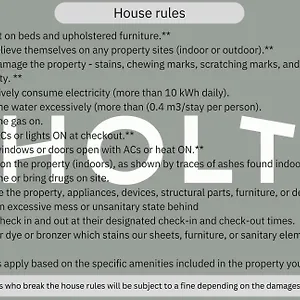 Holt Old Town One Bedroom Bukarest