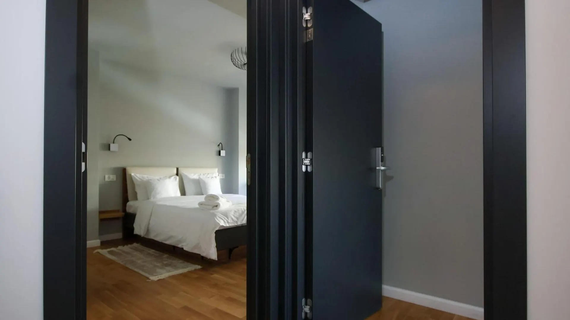 Pit4U Accommodation Bucharest Aparthotel