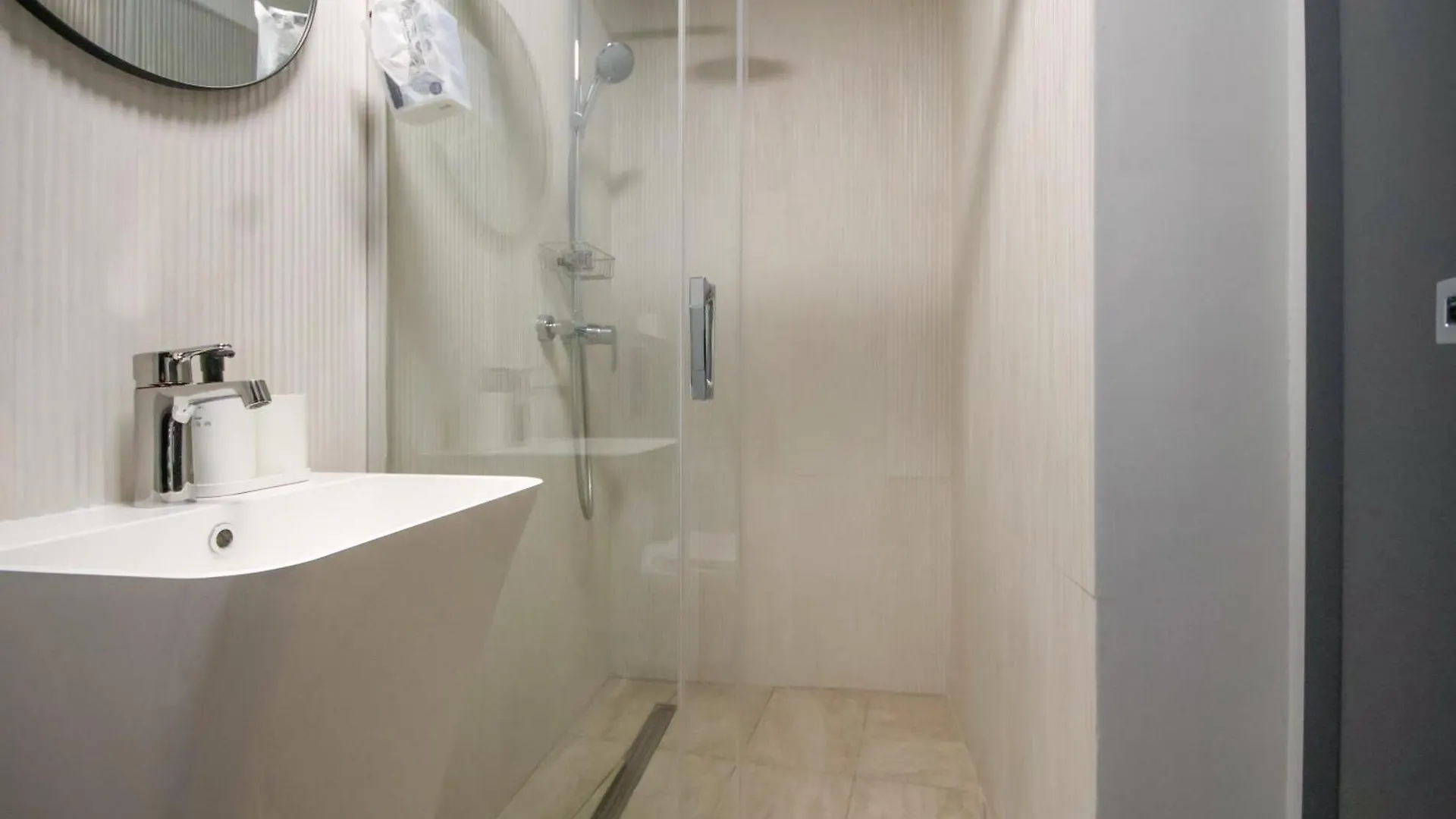 Pit4U Accommodation Bucharest Aparthotel