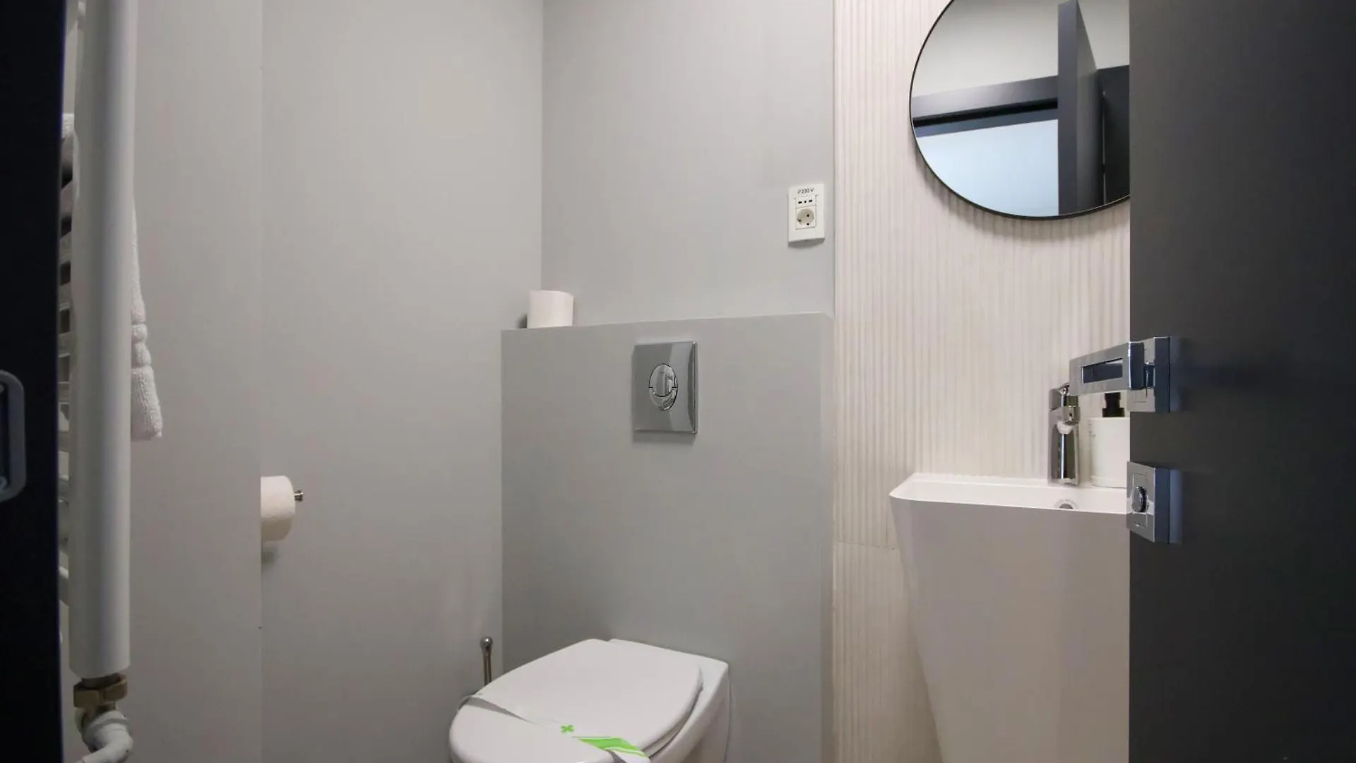 Pit4U Accommodation Bucharest Aparthotel