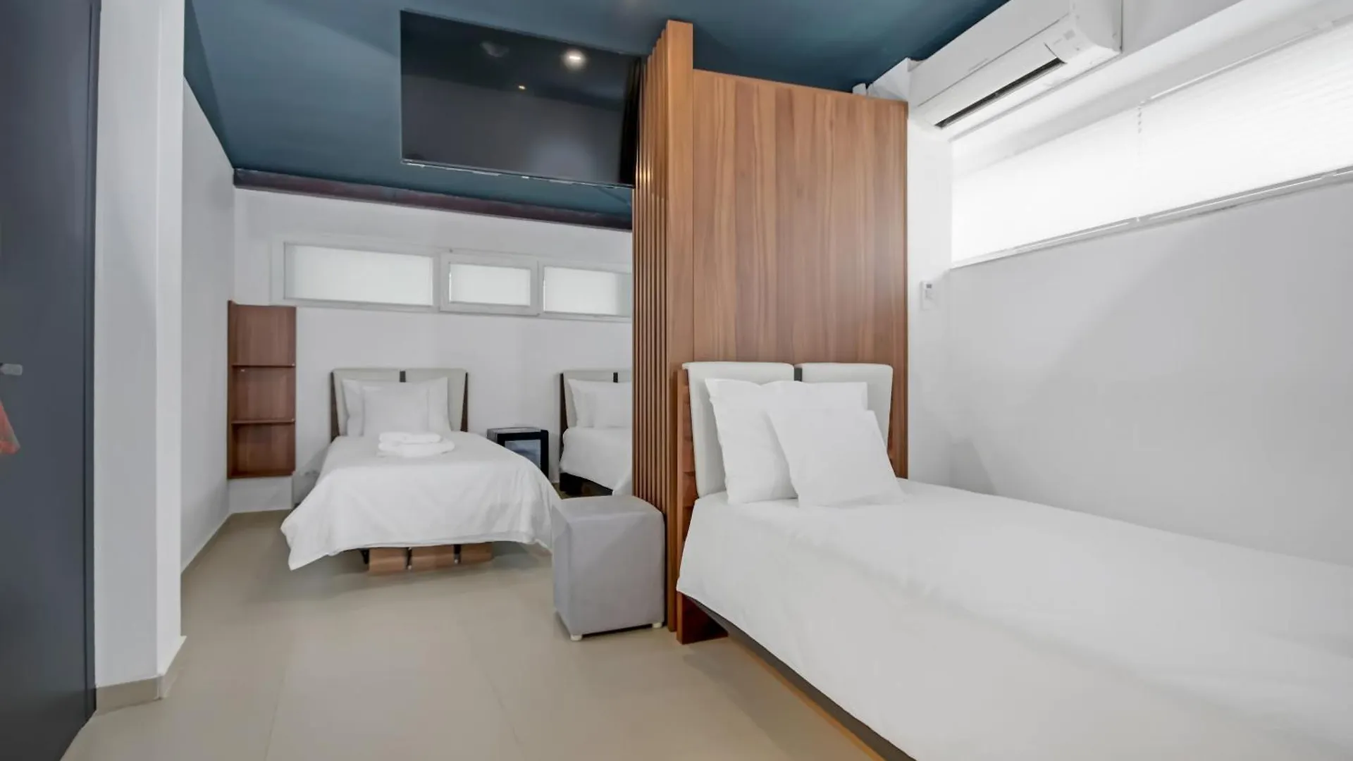 Pit4U Accommodation Бухарест Апарт-отель